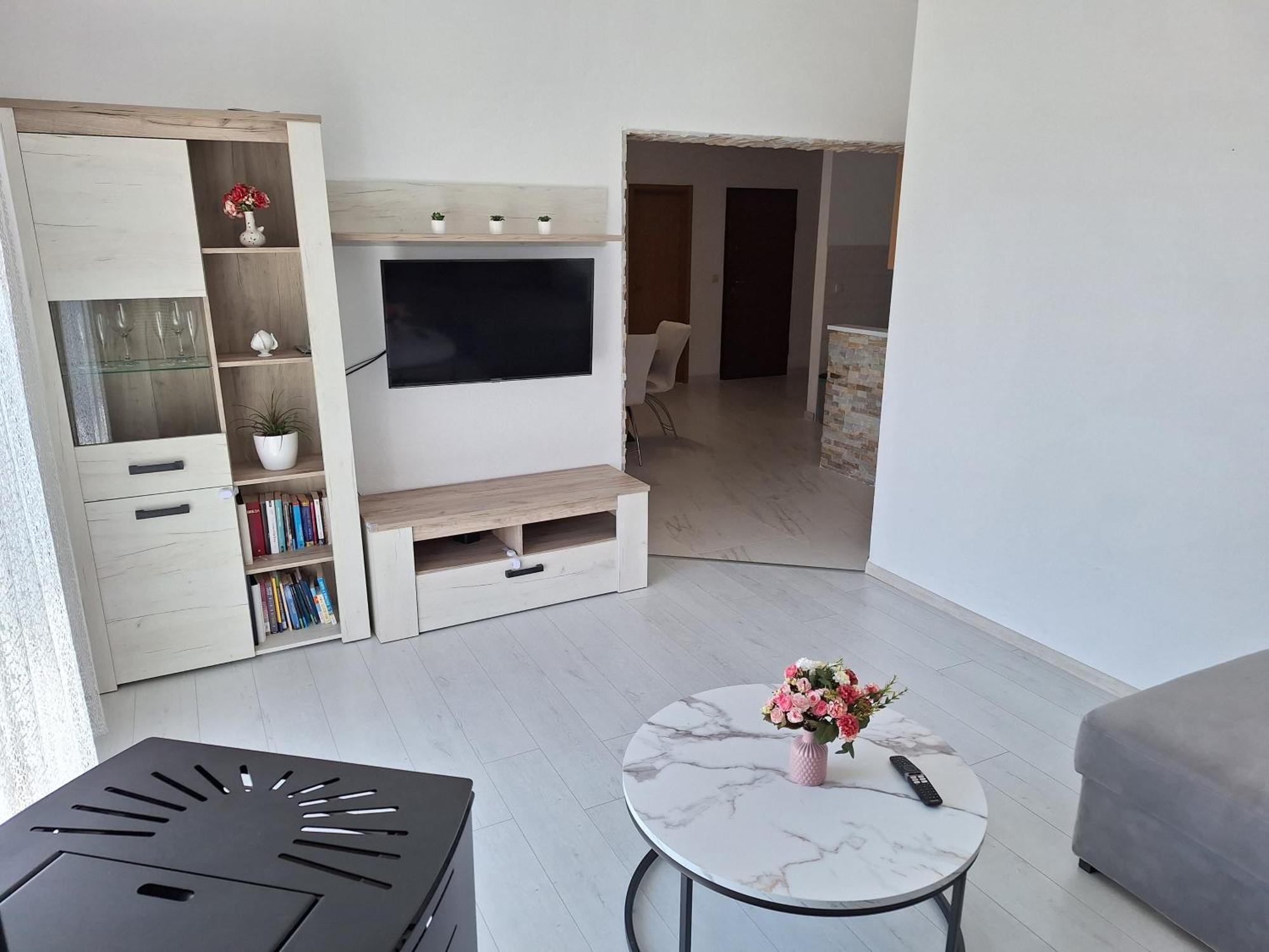 Apartment Tre Strade Башка-Вода Экстерьер фото